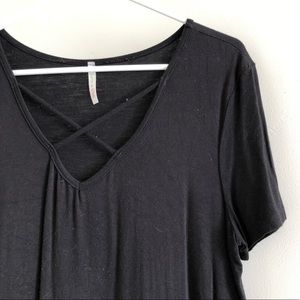 Criss-Cross Black Tee